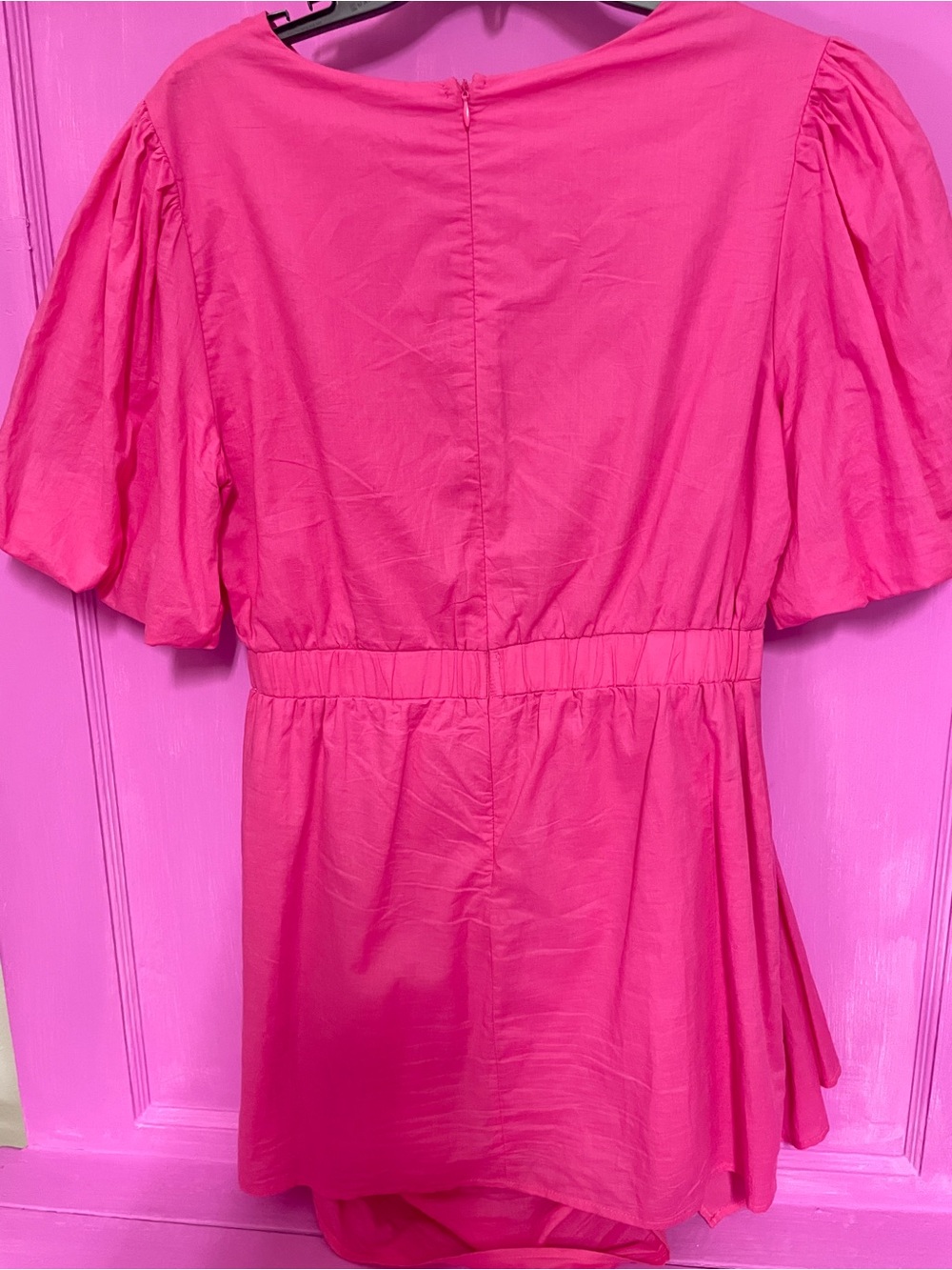 Women's Hot Pink Short Sleeve Ruched Dress - Picture 5 of 5